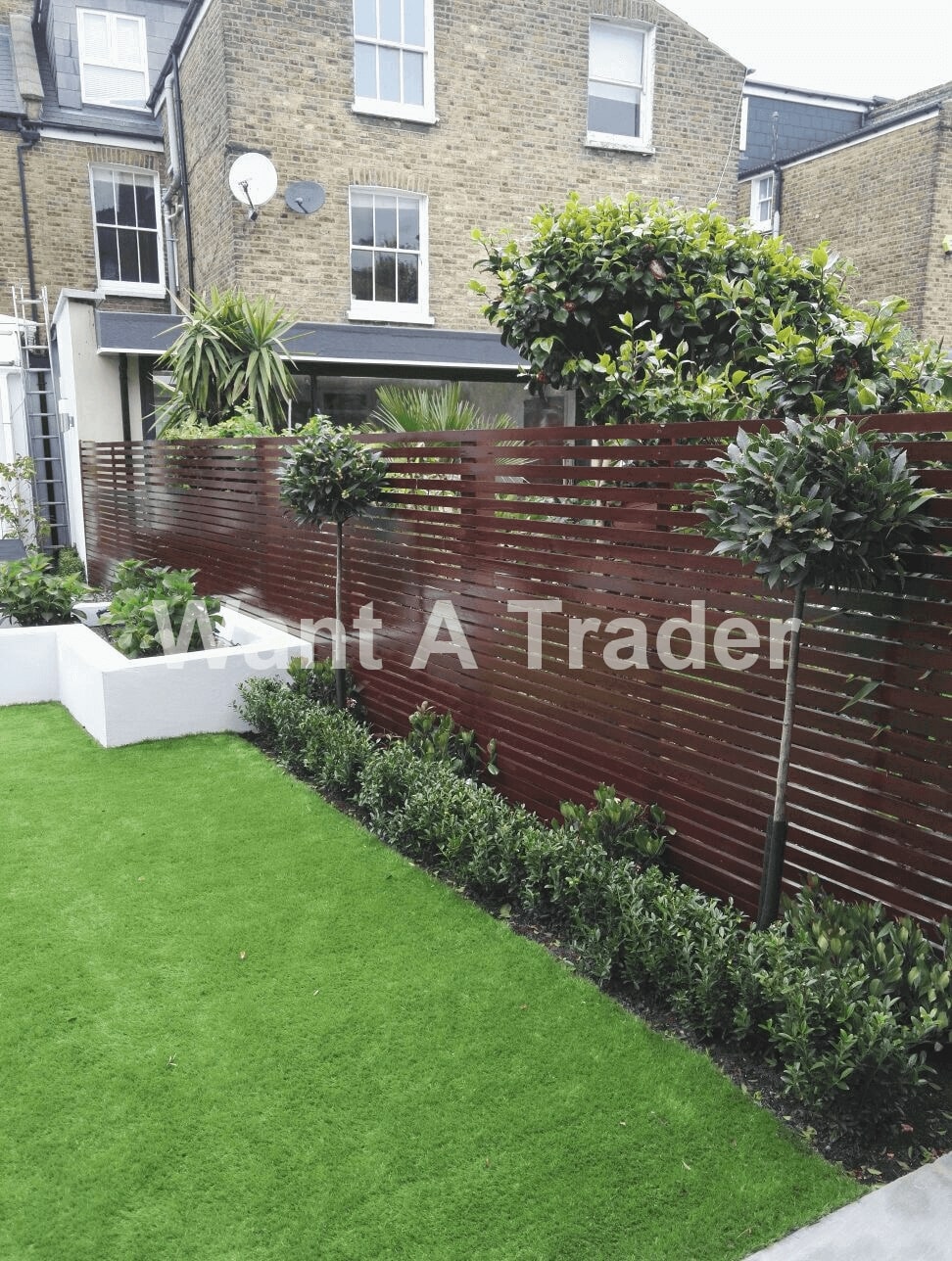 Horizontal Fencing Installers Blackheath SE3